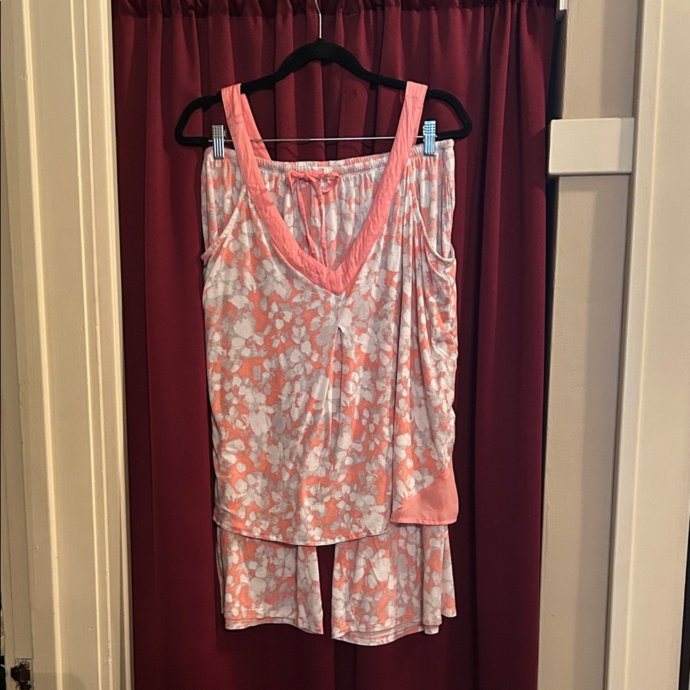 Vera Wang Coral & White Floral V-Neck Pajama Set size XL
